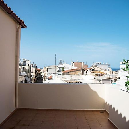 Nikis Apartment 2 Chrissi Akti Chania Exterior foto