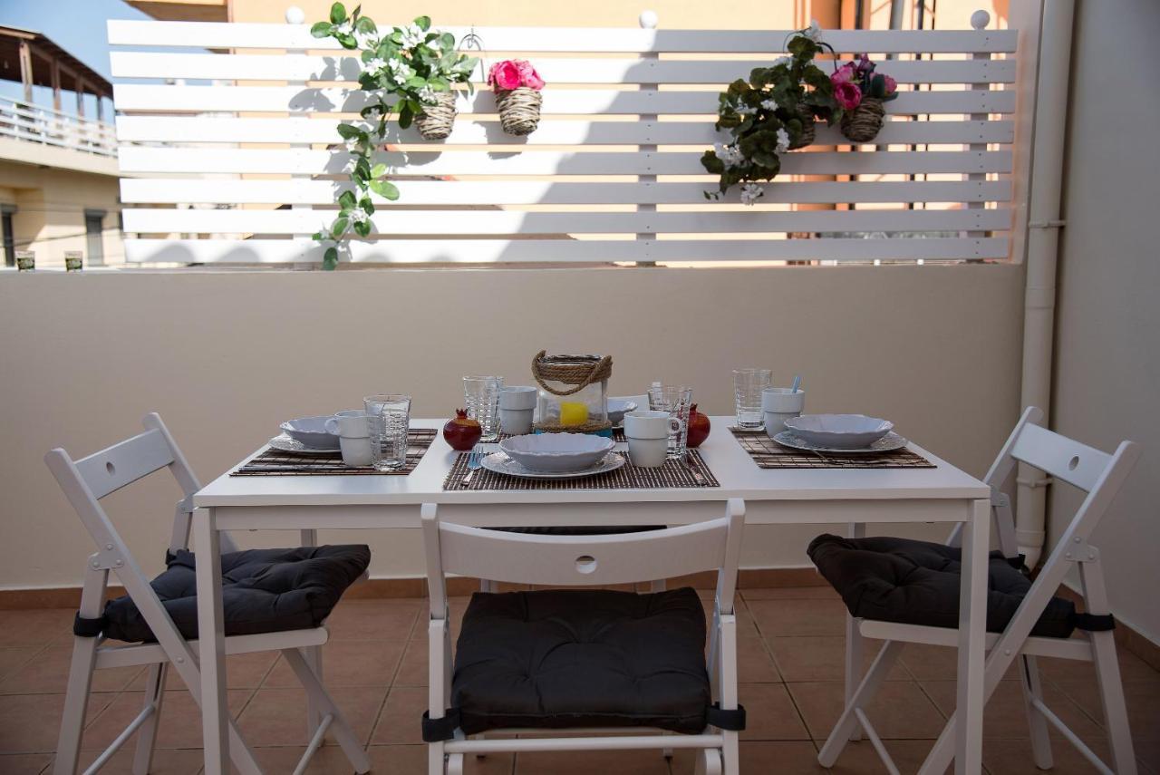 Nikis Apartment 2 Chrissi Akti Chania Exterior foto